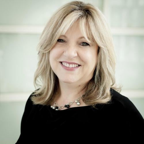 Vicky Vafai head shot