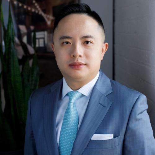 Alex Lee headshot