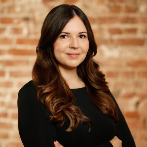 Vanessa Andrycz head shot