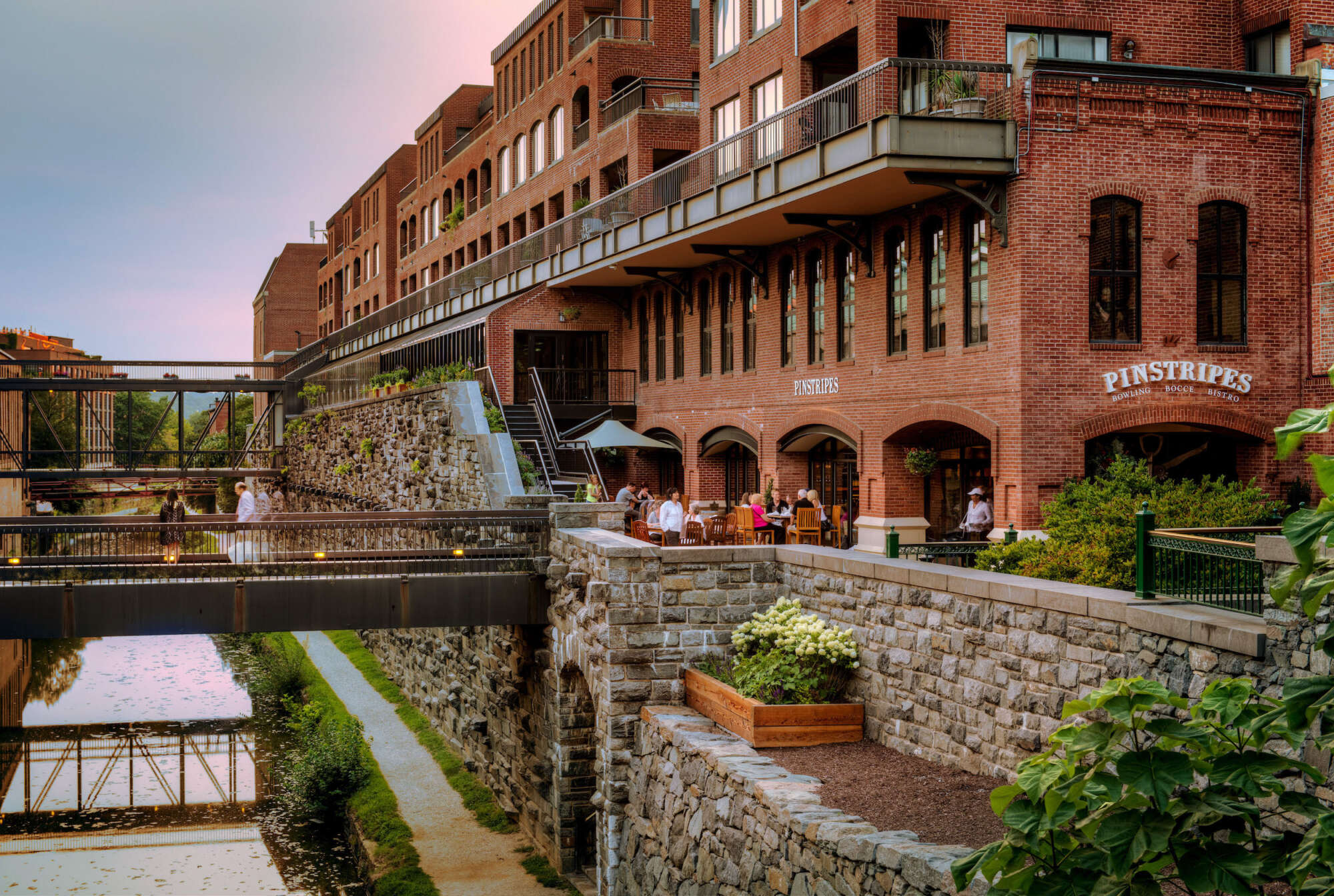 Georgetown Park retail shops exterior facing canal with bridges