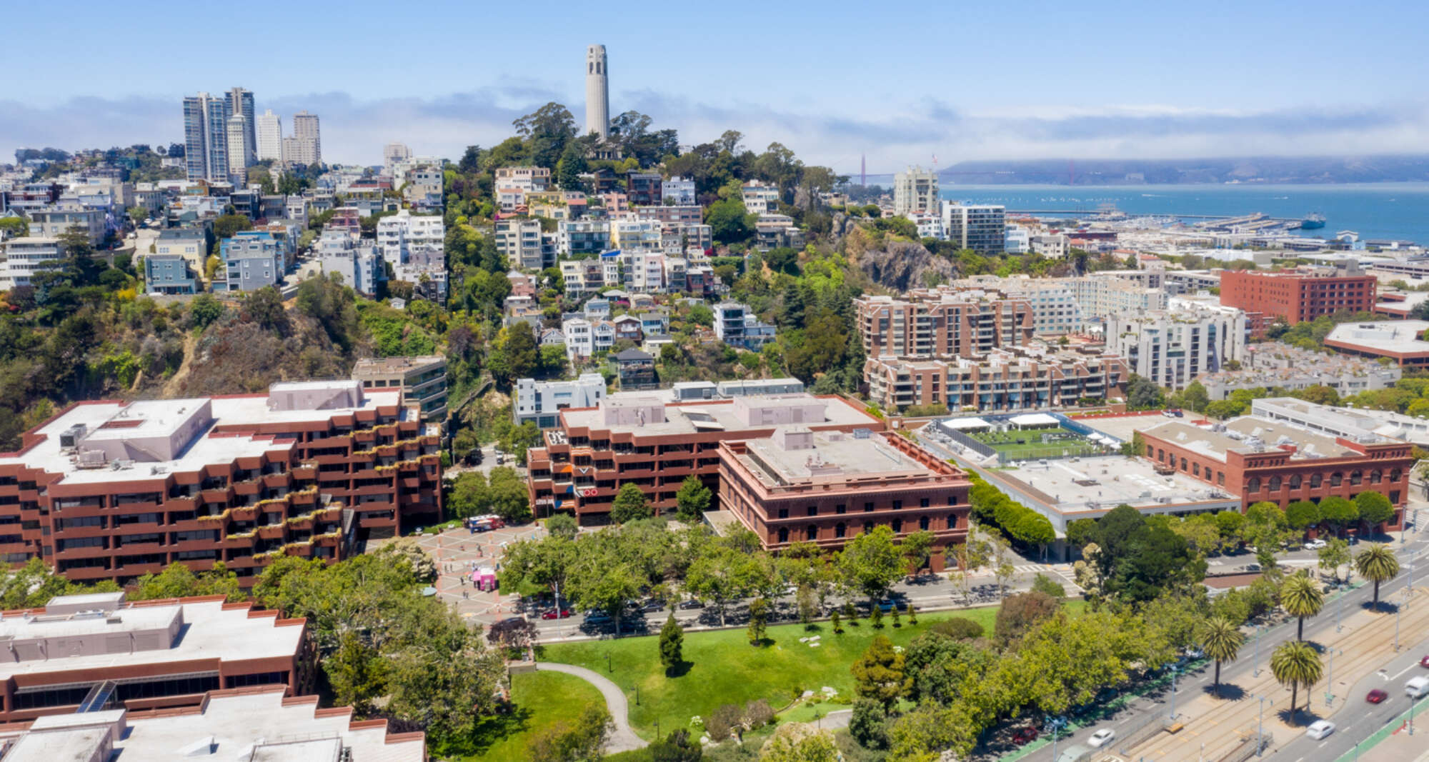 Levi's Plaza aerial photo with skyline and by in background